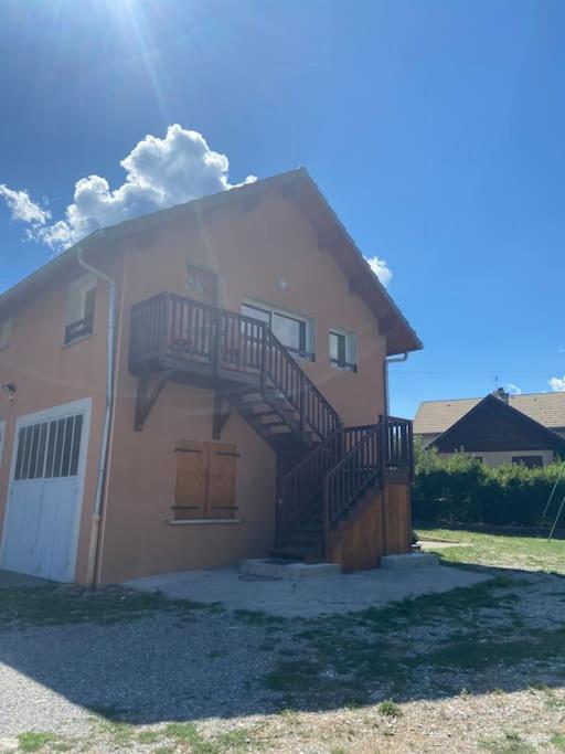 Appartement Familial A Crots Exteriör bild