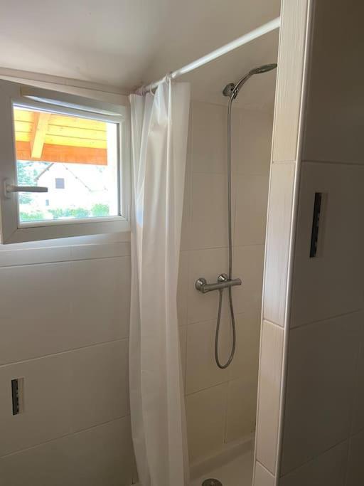 Appartement Familial A Crots Exteriör bild
